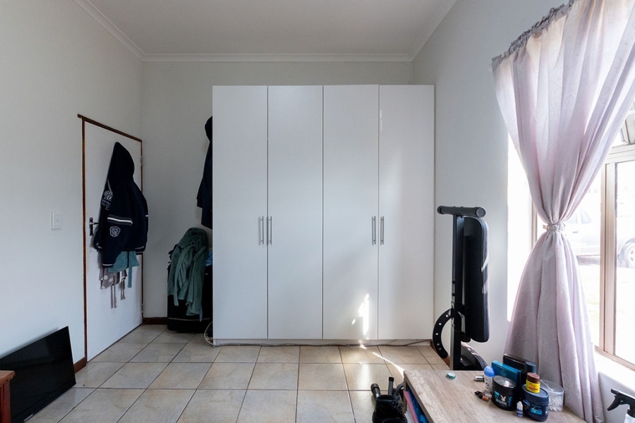 To Let 2 Bedroom Property for Rent in Bluewater Bay Western Cape